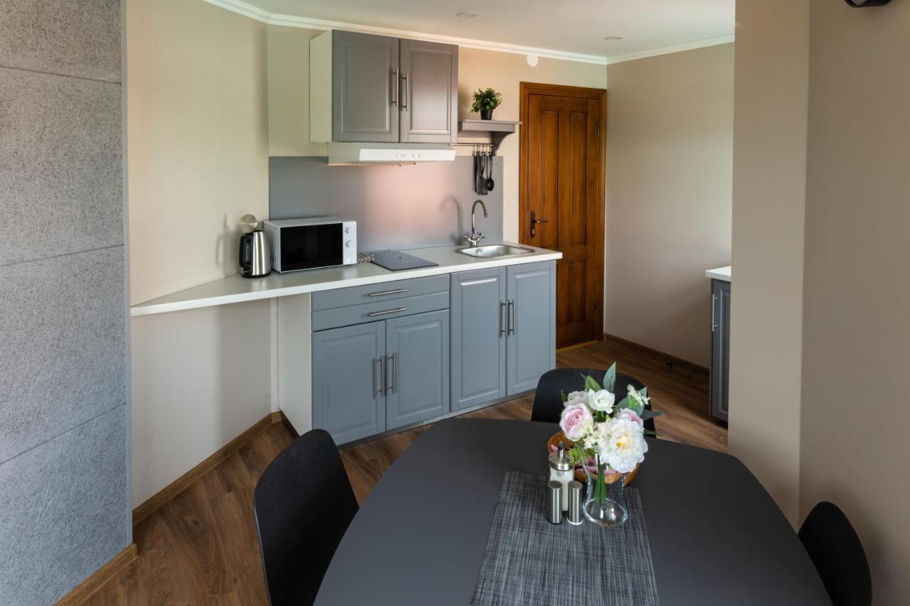 Apartamenti อาลูคเซน์ ภายนอก รูปภาพ
